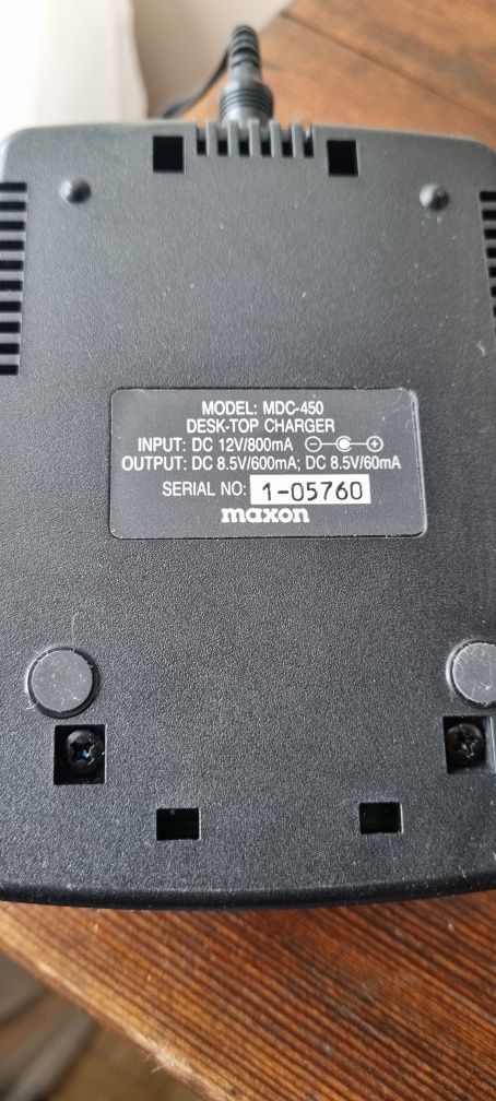 Ładowarka do tel Maxon NMT 450i