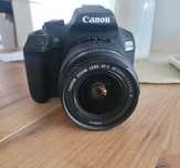 Aparat CANON 2000D