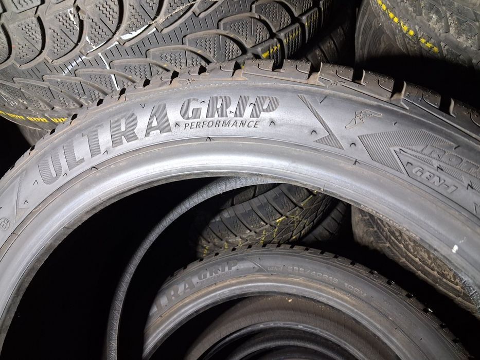 255/40 19 Goodyaer ultra grip perfomance  Резина зимова