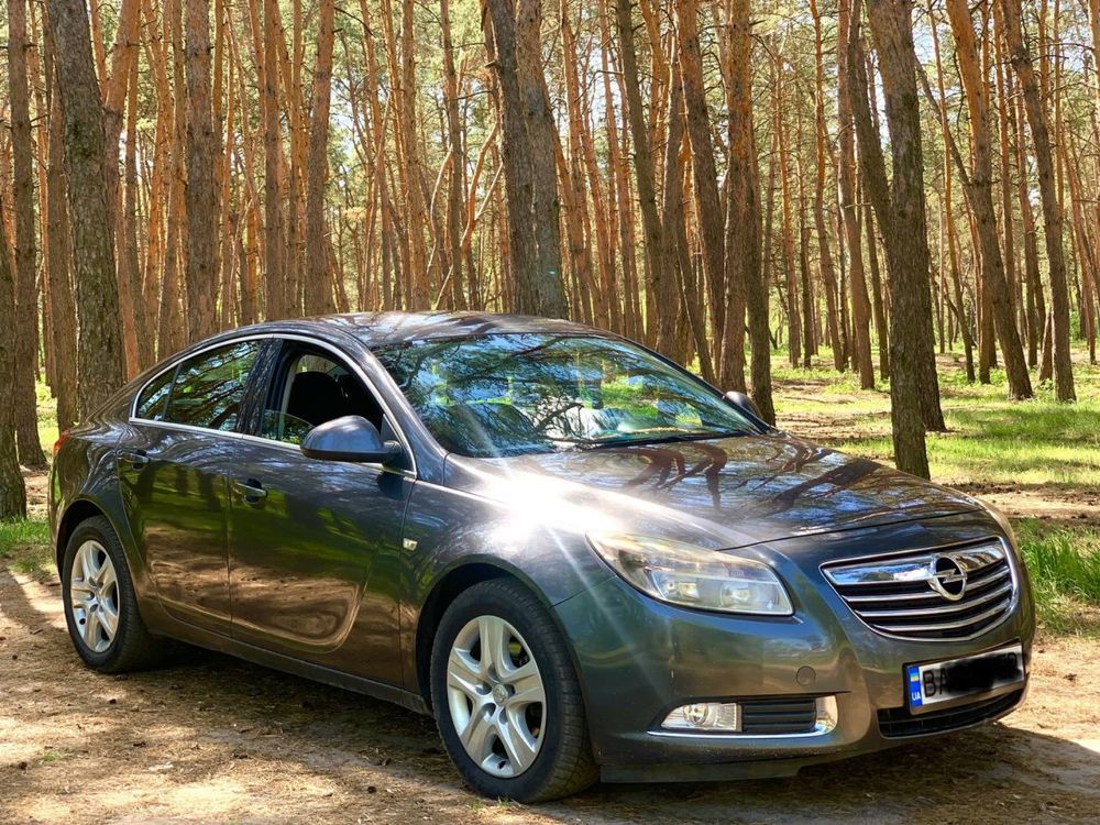 Opel Insignia Інсігнія
