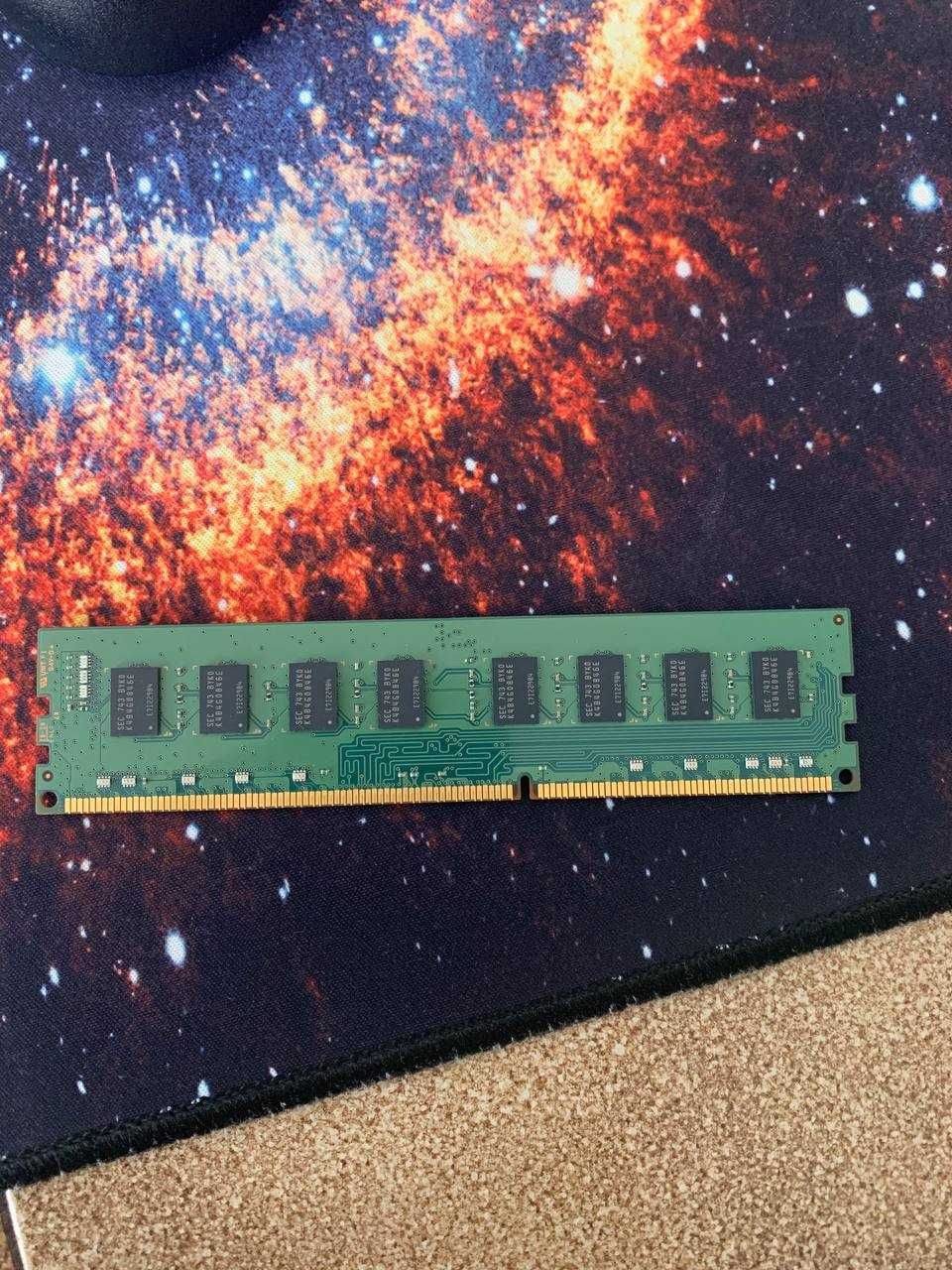 Оперативна пам'ять Samsung 8 GB DDR3L 1600 MHz (M378B1G73EB0-YK0)