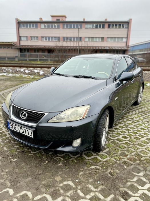 Sprzedam Lexus is 220d 2006r