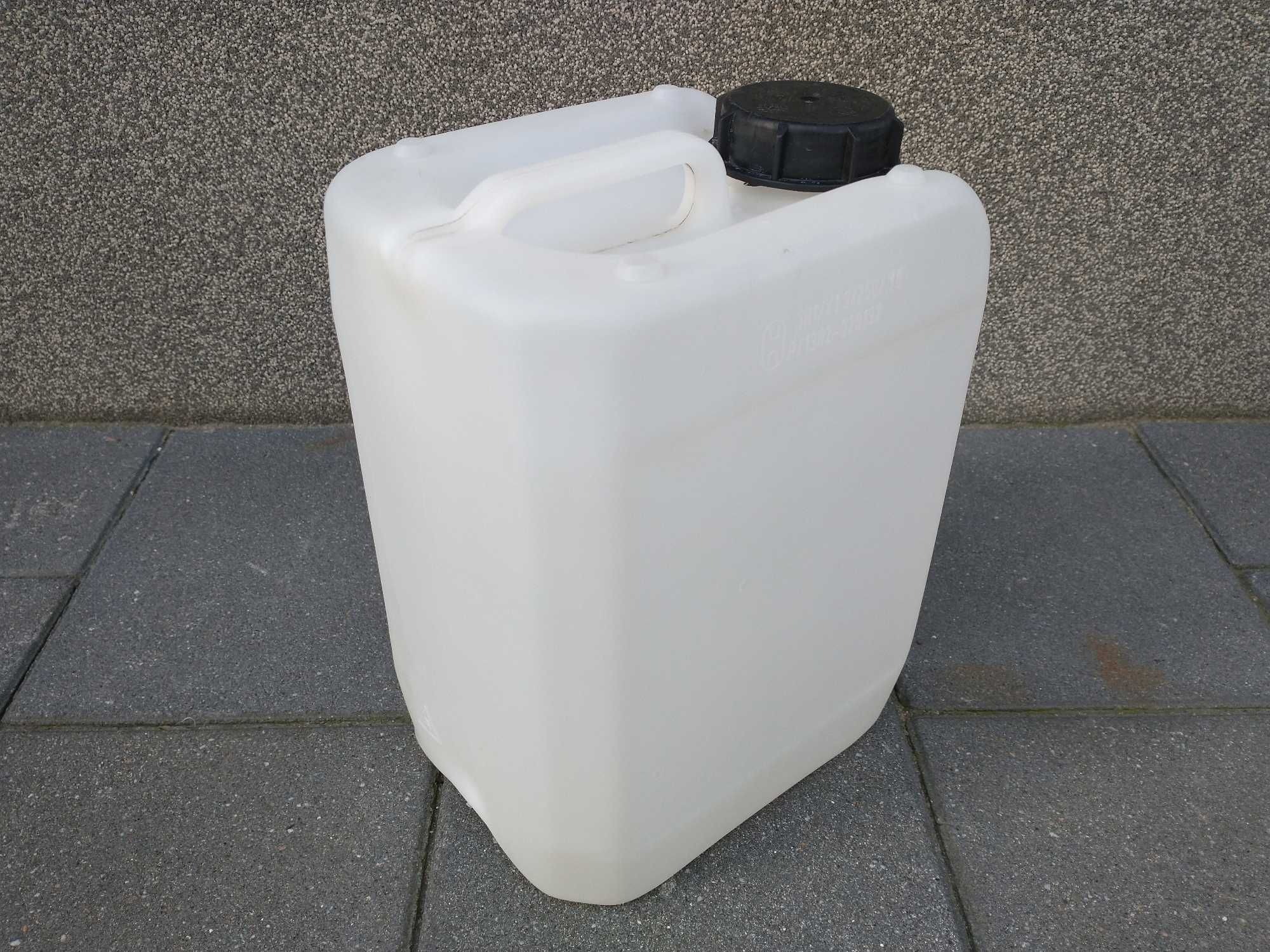 Kanister zbiornik plastikowy 5l na wodę paliwo płyny olej