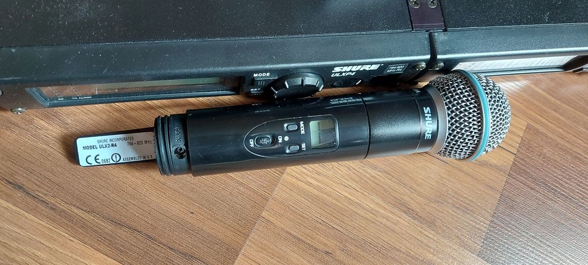 Радіомікрофони shure ulpx24D shure beta58A