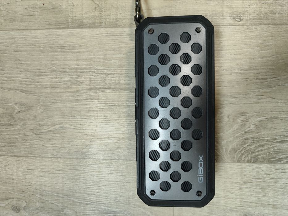 Портативна колонка gibox