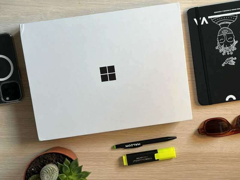 NOVO! Microsoft Surface Laptop 7th edition