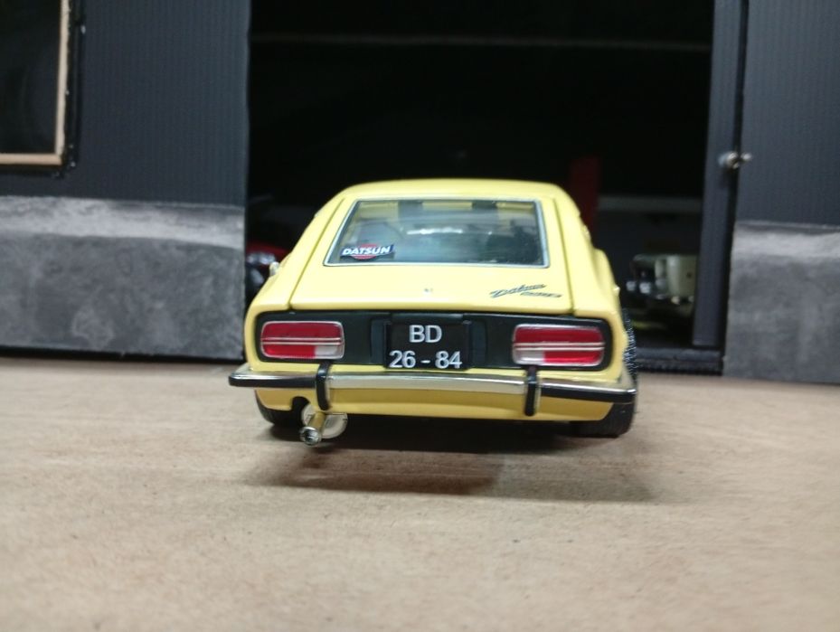 1/18 Datsun 240z