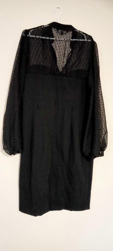 Elegancka czarna sukienka rozmiar 46