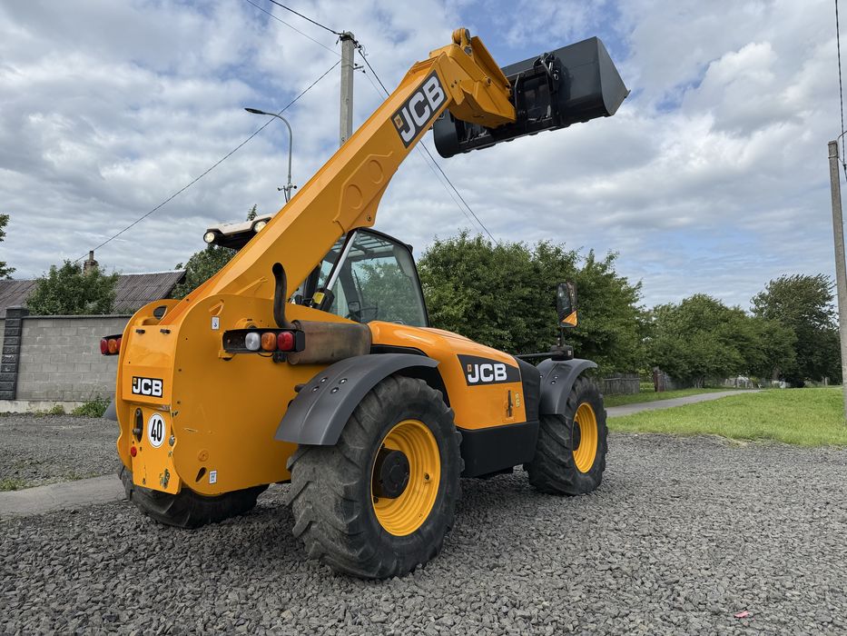 JCB 531-70 Agri Super 2009р маніту