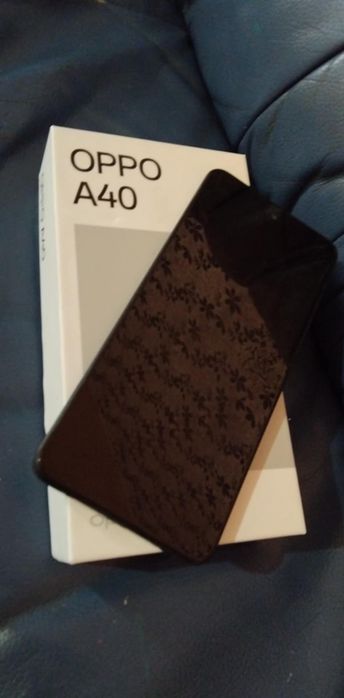 OPPO A40 esta impecável como novo