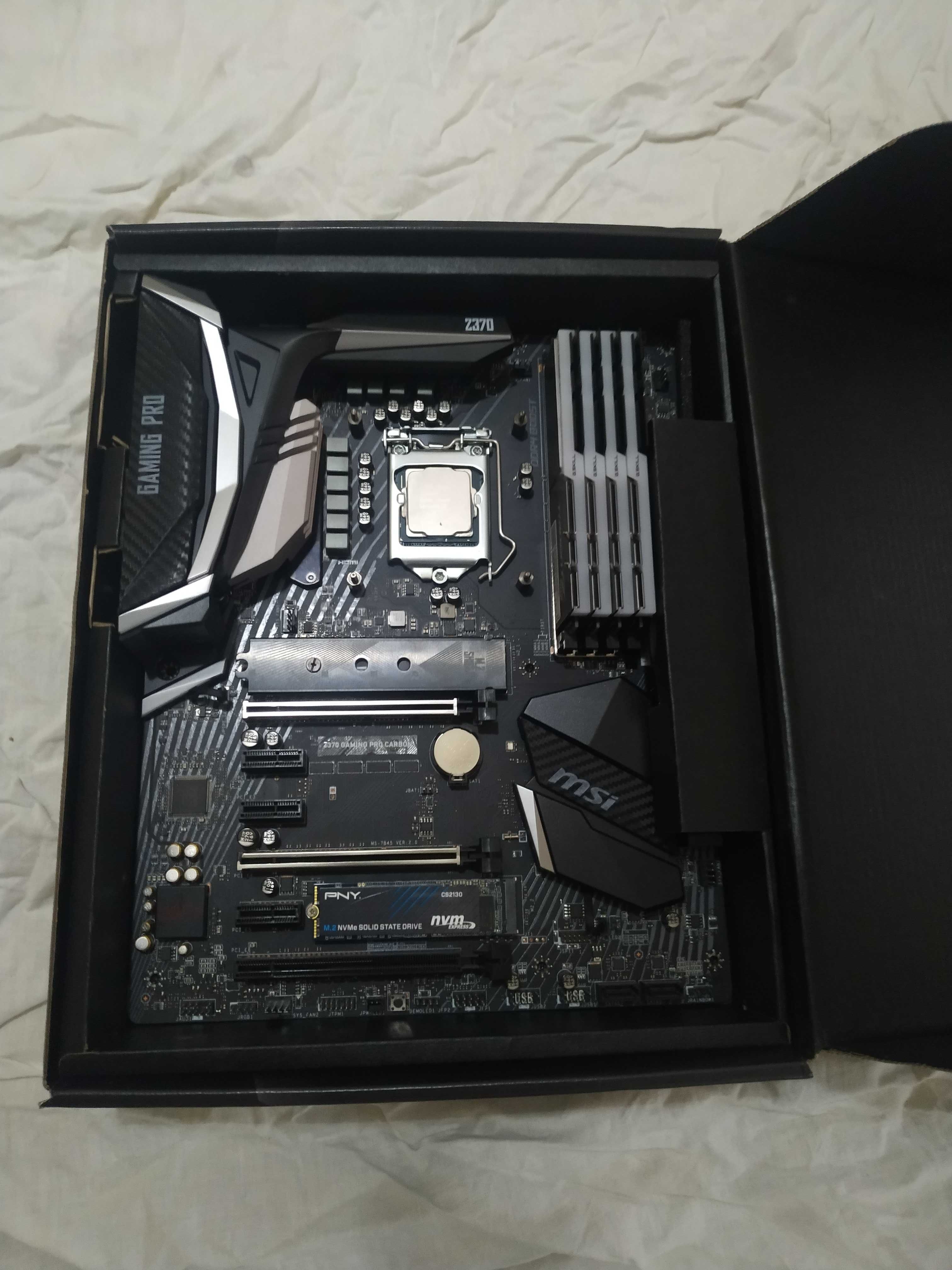 Bundle i7-8700K + Z370 + 32GB + AIO + 2x NVMe – Funcional