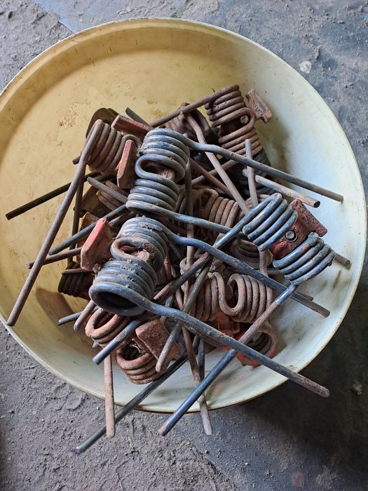 Czesci przyczepa mengele noże podbieracz