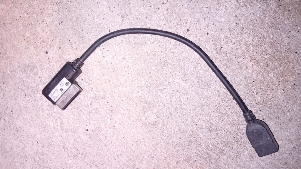 Cabo USB  para carro