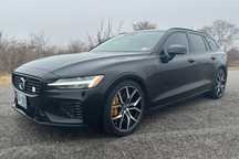 Volvo V60 VOLVO V60 T8 POLESTAR / BOWERS / Panorama / Plug In / 4x4