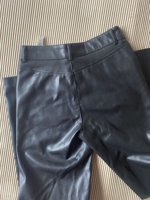 Stradivarius skórzane spodnie XXS/XS
