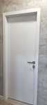 Porta interior em WPC branco lacado+ferragens+aduela+guarnições