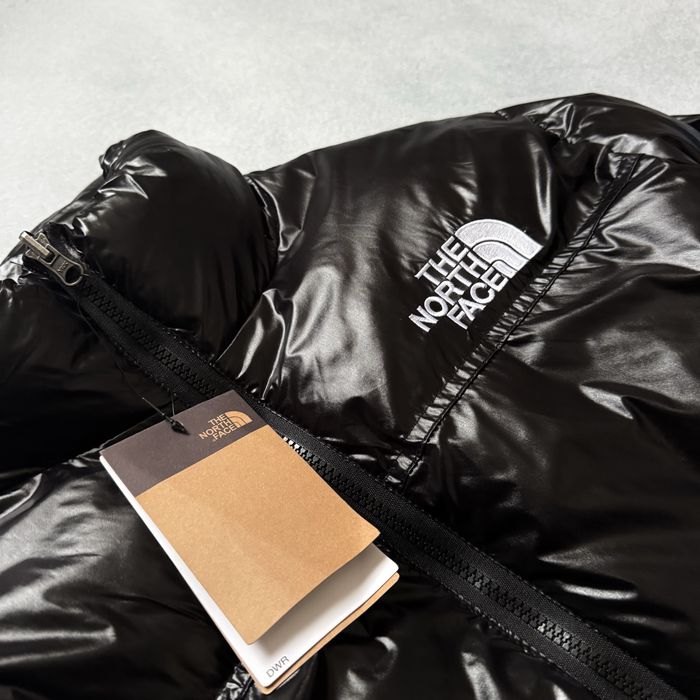 Пуховик The North Face Куртка Блестящий Пуховик Лаковый ТНФ TNF
