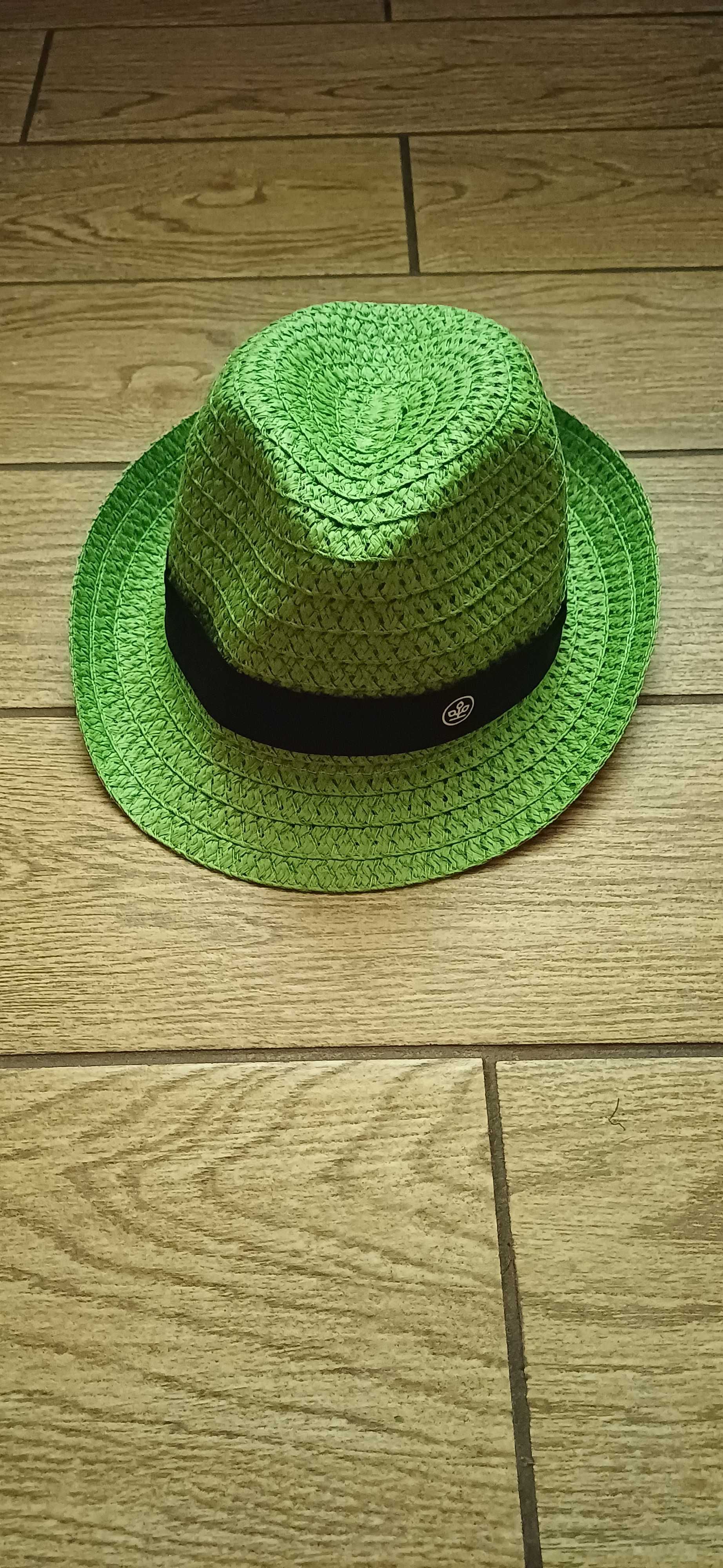 Zielony kapelusz słomkowy Design GmbH