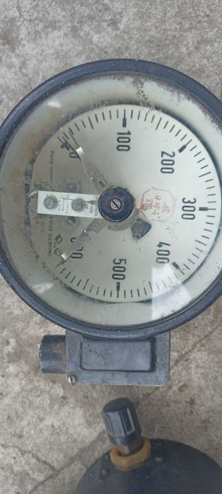 Манометр ЕКМ 0-600