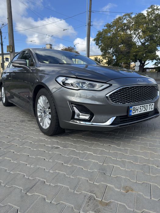 Ford Fusion 2013 Plug-In Hybrid Titanium