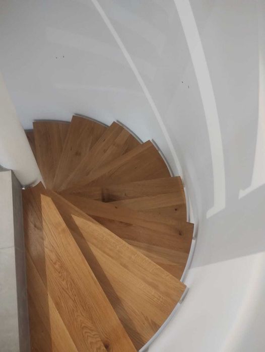 Stopnie dębowe.Grubość 38/40 mm.