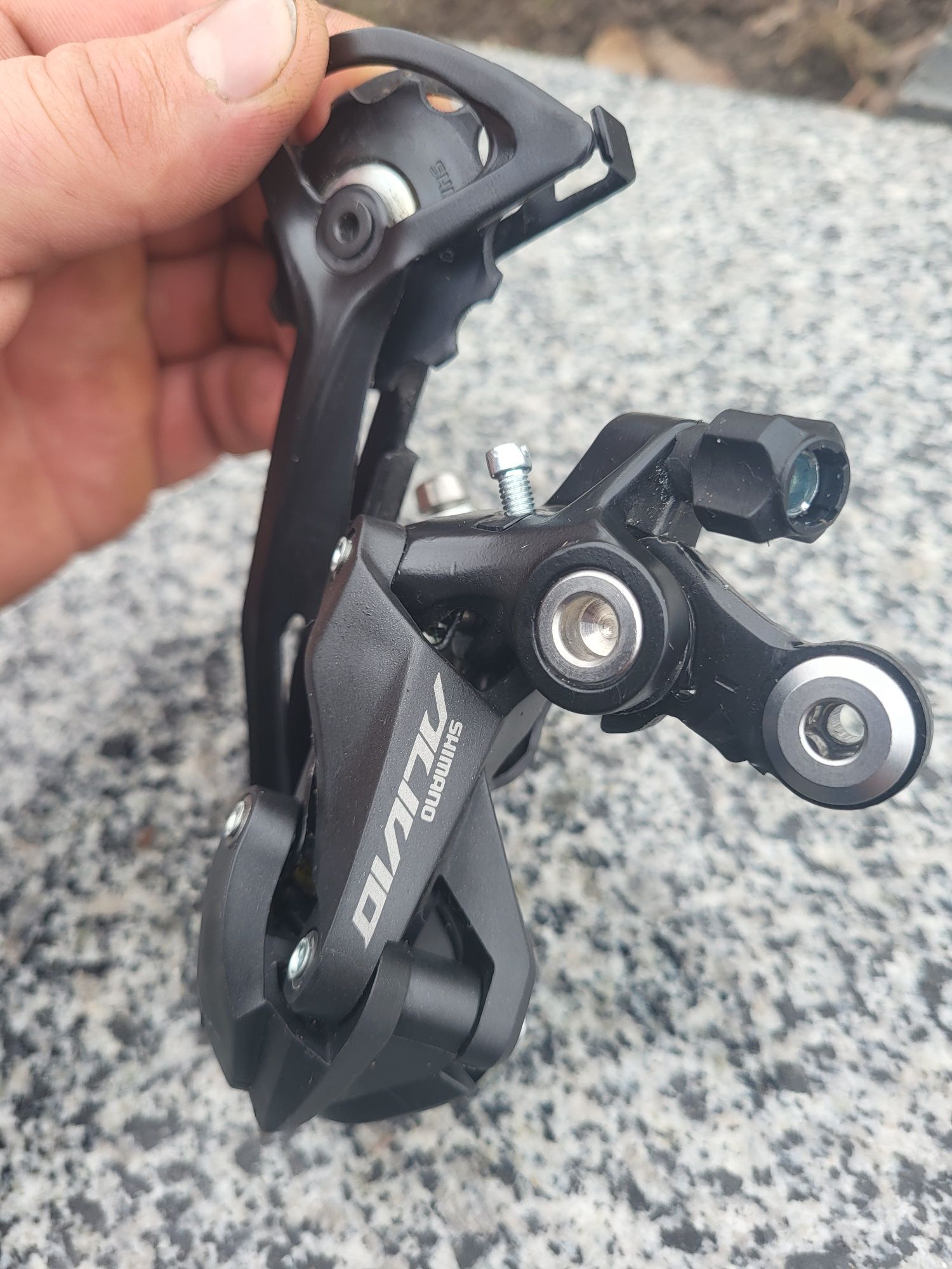 Перемикач задній Shimano RD-M3100 ALIVIO Shadow 9-speed, long cage