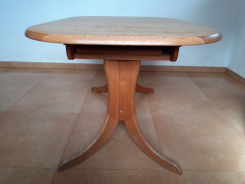 Stół dębowy z 6 krzesłami