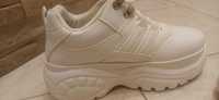 Buty sneakersy białe r.38