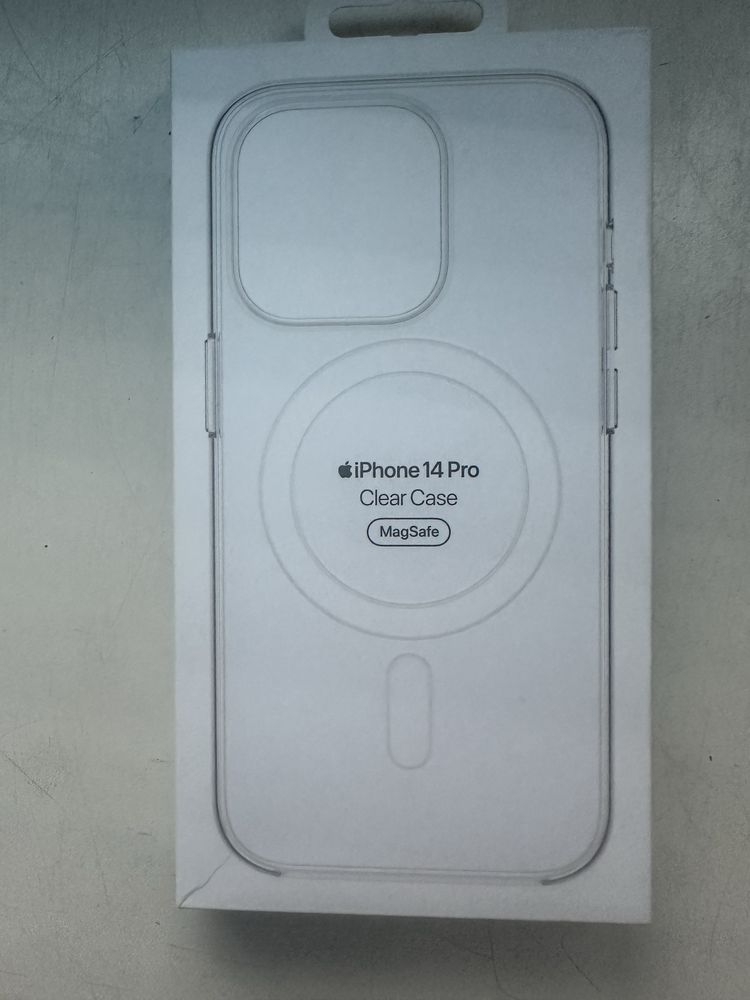 Продам оригинальный чехол Apple iPhone 14 Pro Clear Case with MagSafe