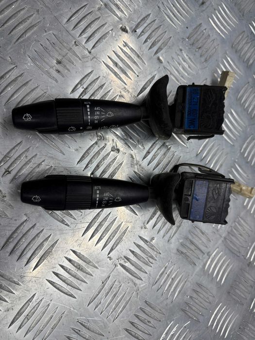 Переключатель стеклоочистителя дворников Daewoo Nubira 96271607