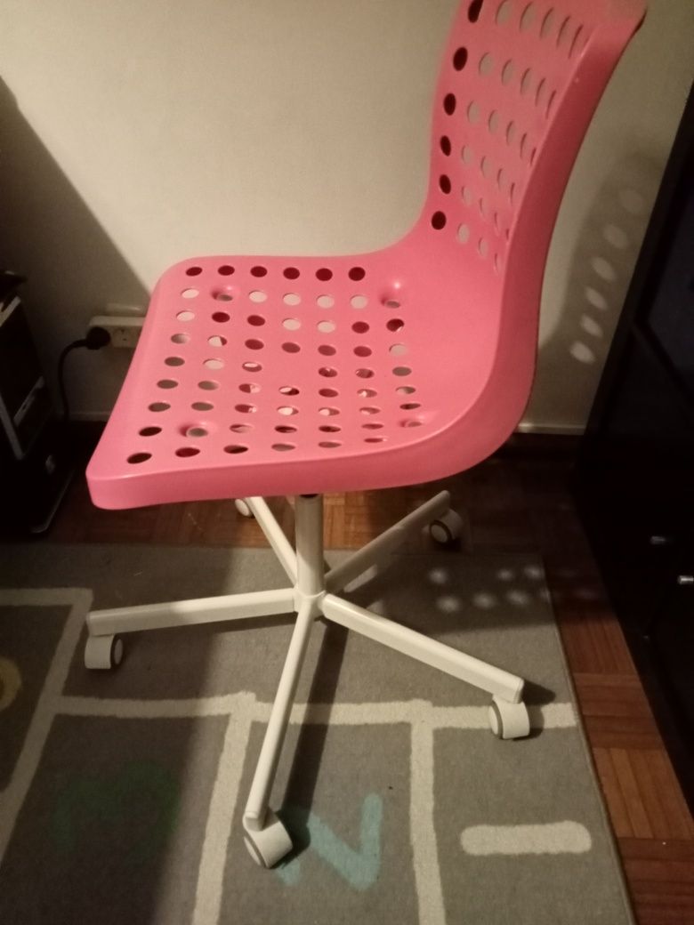 Cadeira escritório rosa ikea