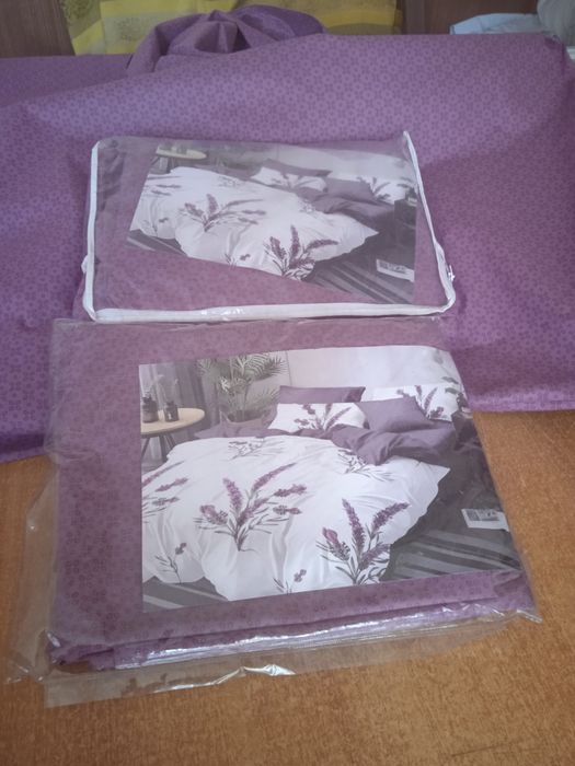 Комплекты детского постельного белья и простыни на резинке