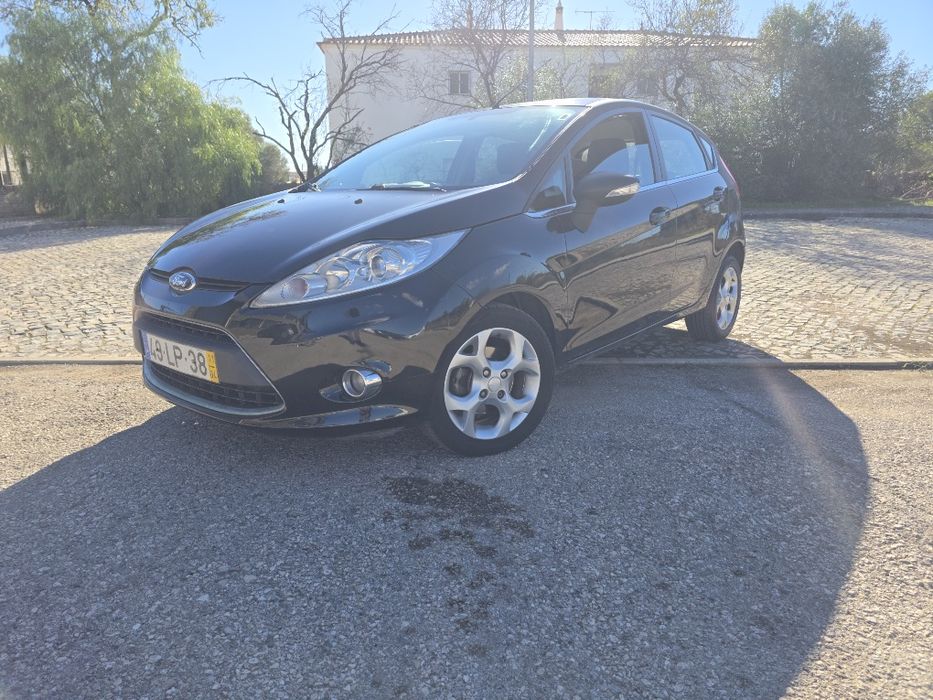 ford fiesta 2011