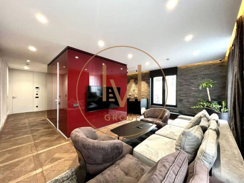 ЖК New York 2х кім. квартира у центрі міста з терасою.