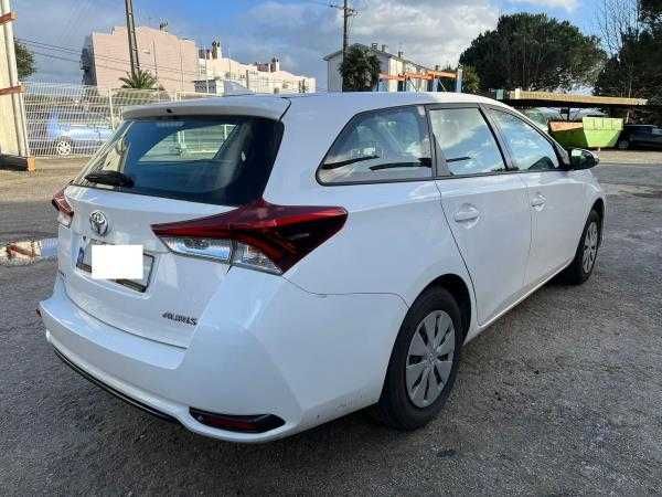 Salvado Toyota Auris Estate 1.4 D-4D | 2017 | 98.264Km