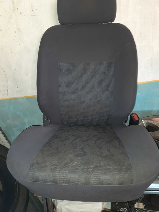 Сидіння пасажирське водійське Nexia Korea N100 велюр/текстиль