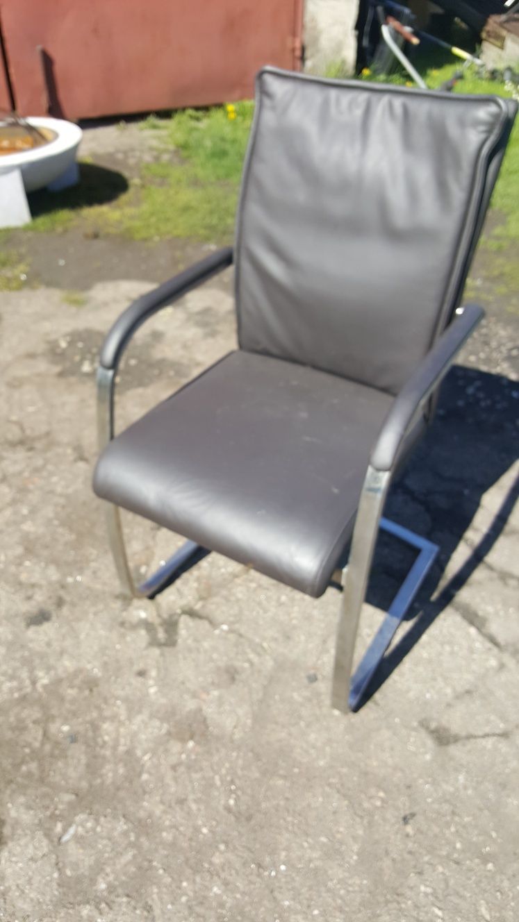 Fotele krzesła  skórzane szt 2