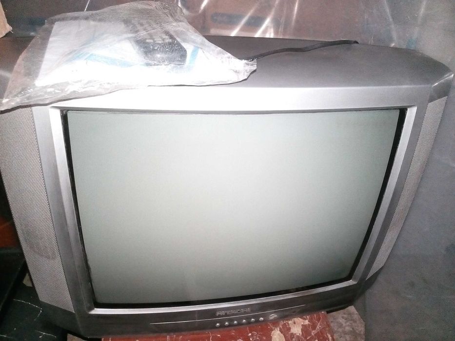 телевизор Hitachi C21-RM35S