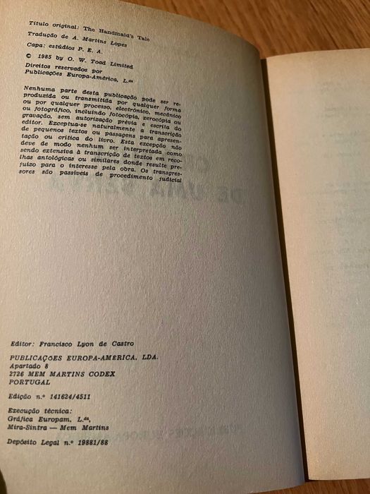 CRÓNICA DE UMA SERVA      Margaret Atwood