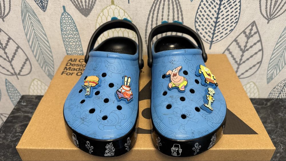 Crocs Шльопанці Spongebob Multi Off Court Clog