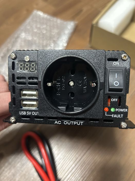 Інвертор, потужність 2200W,