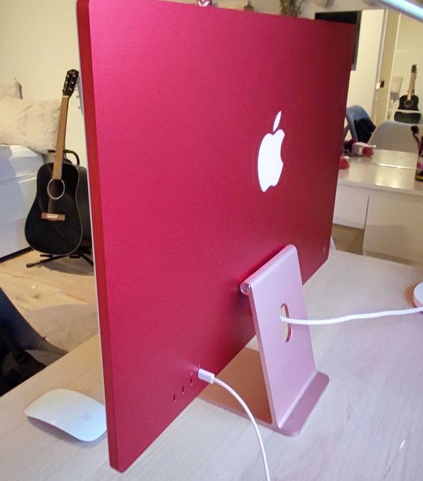 Apple iMac 24" Retina 4.5K (model MGPM3ZE/A) w kolorze różowym