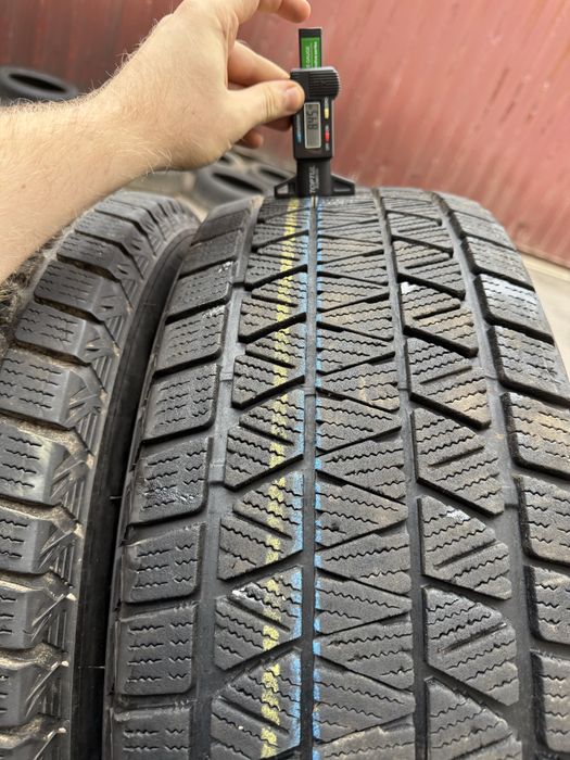 Шины Бу 255 65 R 17 Bridgestone Blizzak Dm-V2 резина зима пара