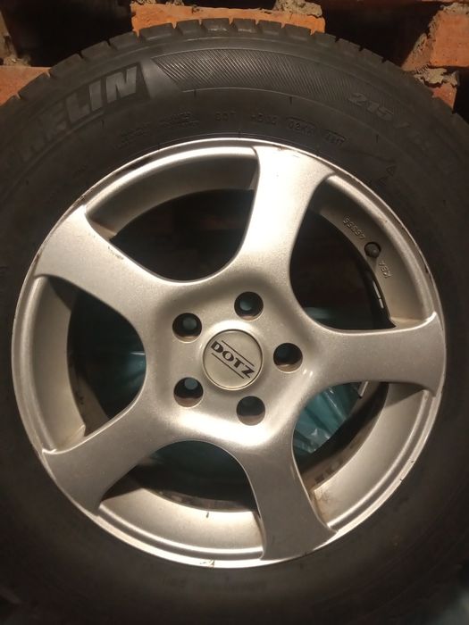 Opony Michelin 215,x65x16 + alufelgi