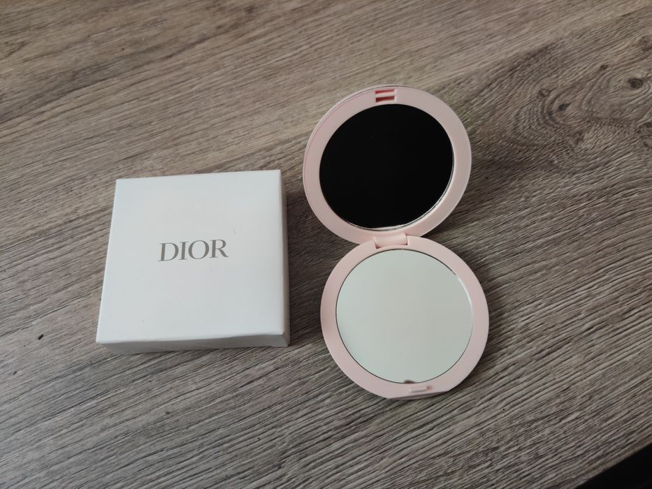 Дзеркальце кишнькове Dior