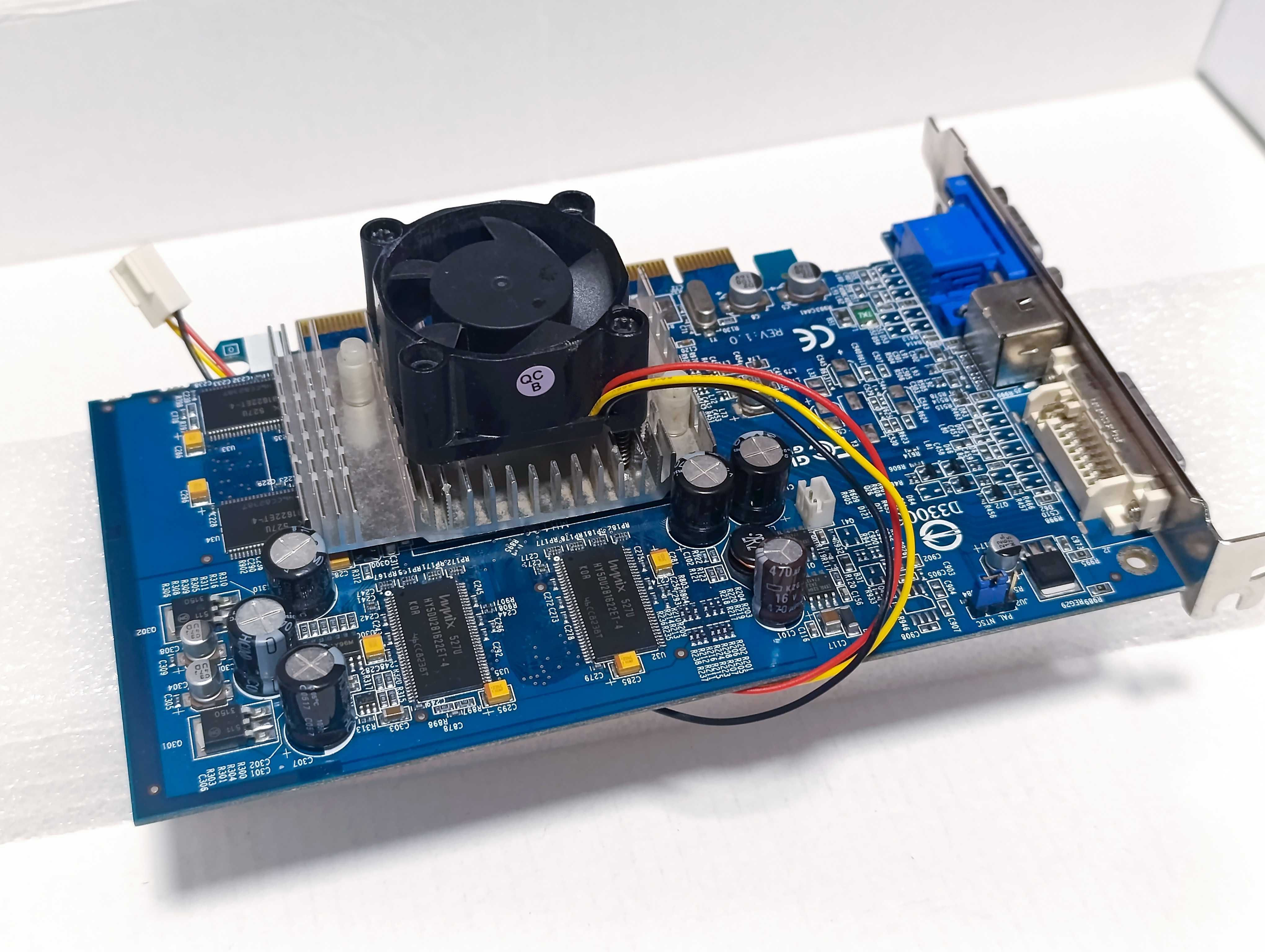 Відеокарта Gigabyte ATI Radeon X600 128 MB GDDR VGA DVI GV-RX60P128DE