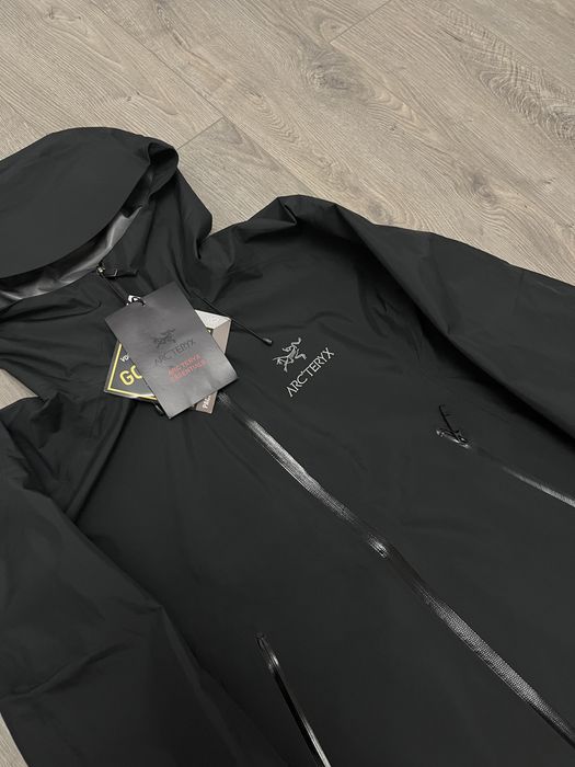 Вітровка ветровка Arcteryx Beta LT