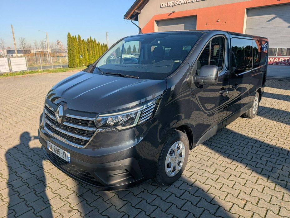 Renault Trafic L2H1 2.0 170KM Automat 2x drzwi boczne bogata wersja