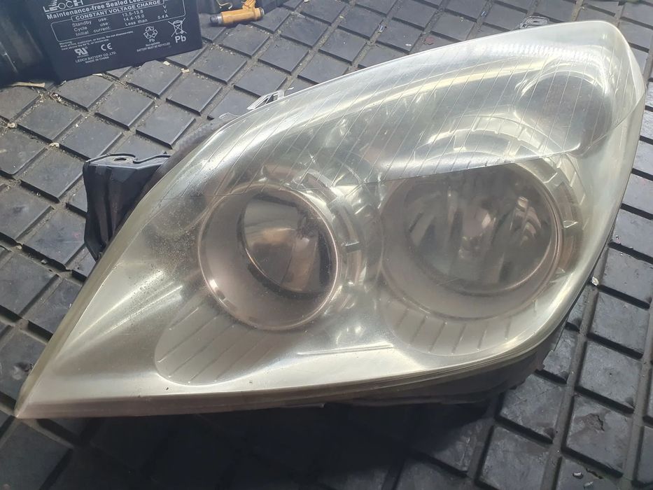 LAMPA LEWY PRZÓD OPEL ASTRA H 13239288LH EUROPA