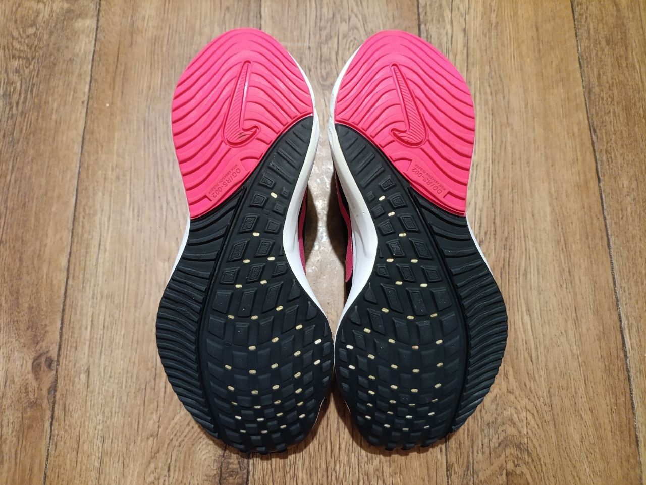 Кросівки Nake WMNS AIR ZOOM оригінал